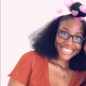 Meet your Posher, Karli